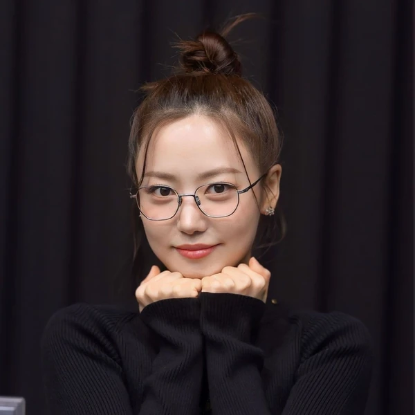 Top Photo Full of Kim Namjoo (Apink) Love