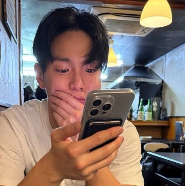 오늘 가장 사랑받은 셔누 (몬스타엑스)의 모습