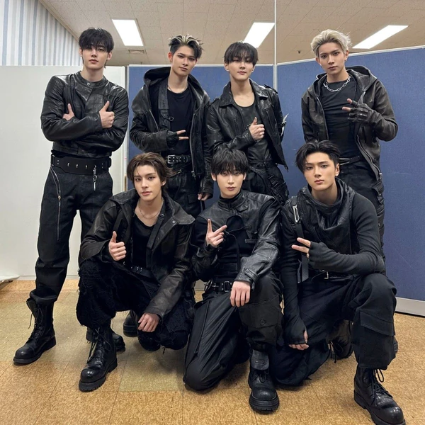 ENHYPEN 팬심 가득한 인기 사진