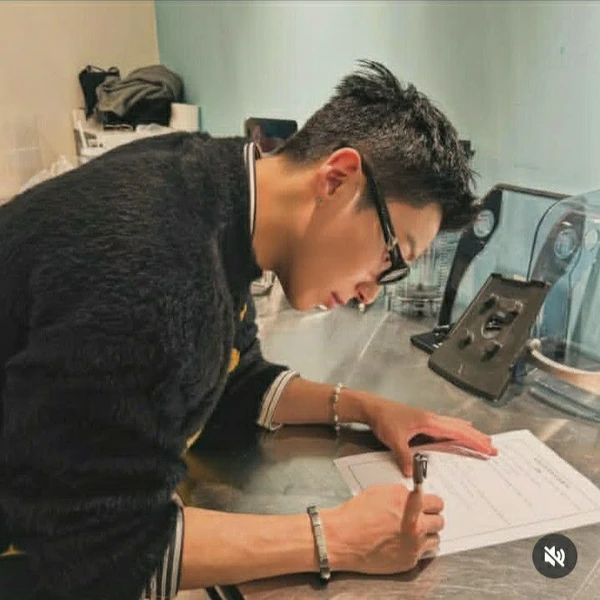 Popular profile picture of 종업 (B.A.P) loved by fans