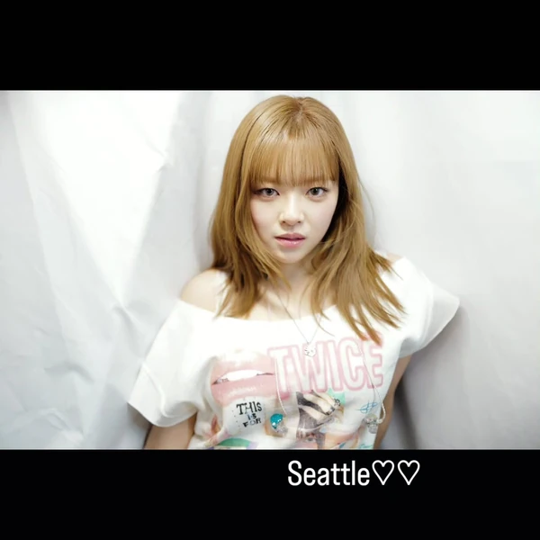 오늘 가장 사랑받은 정연 (TWICE)의 모습