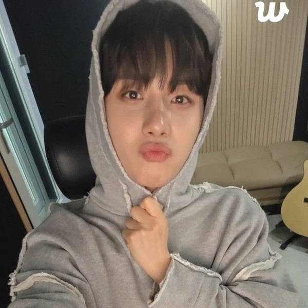 Fans' Pick: Best Moment of Hui (PENTAGON)