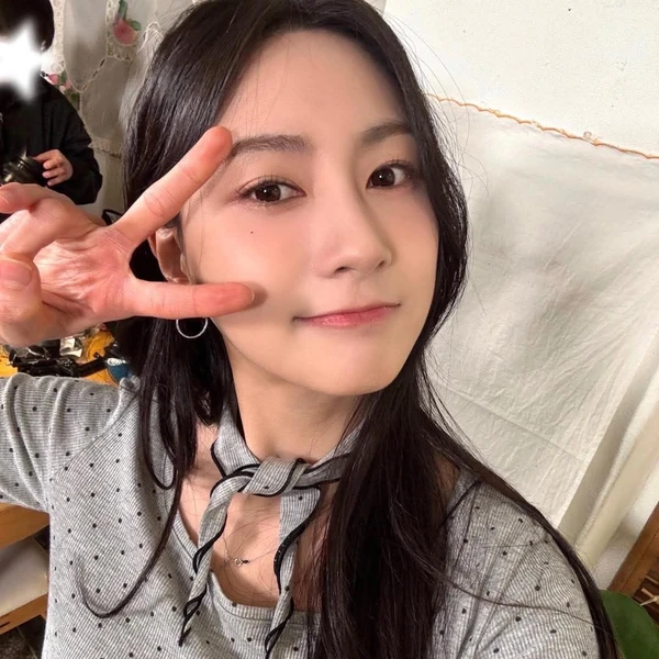 今日最も愛されたオ・ハヨン (Apink)の姿