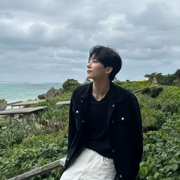 Top Photo Full of Jeonghan (SEVENTEEN) Love