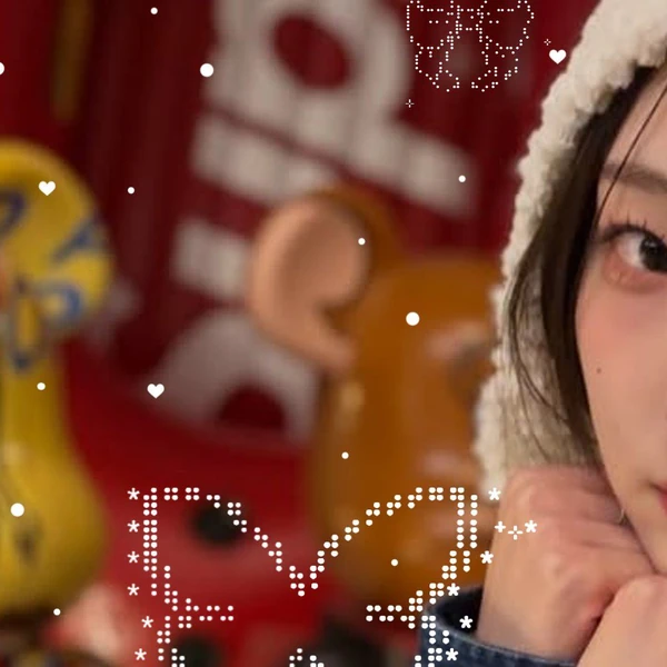 Top Photo Full of LOONA Love