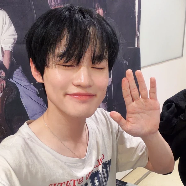 Today's Most Loved Chenle (NCT DREAM)