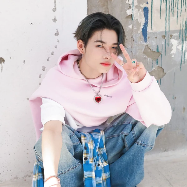 Popular profile image of NI-KI (ENHYPEN) selected by votes