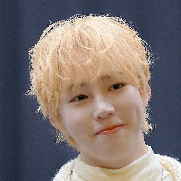 Today's Most Loved Ha Sungwoon