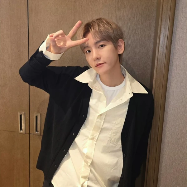 Top Photo Full of Baekhyun (EXO) Love