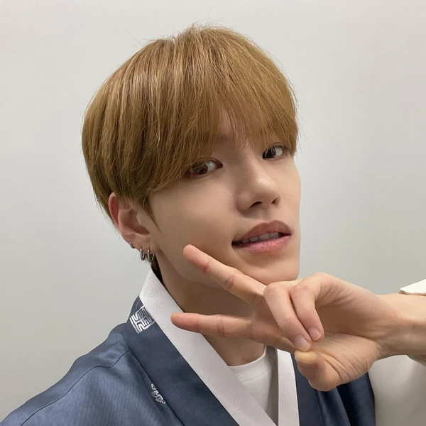 今天最受喜爱的啓賢 (VERIVERY)