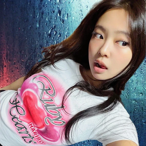 ジェニー (BLACKPINK)への愛が詰まった人気写真