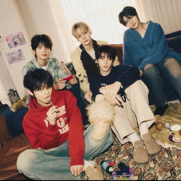 오늘 가장 사랑받은 투모로우바이투게더의 모습