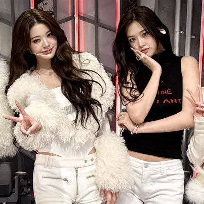 充满粉丝爱意的IVE人气照片