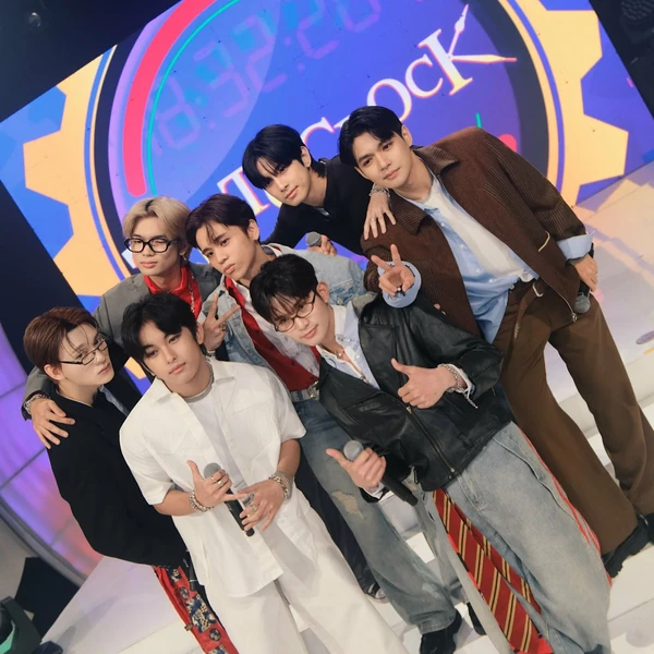 Today's Most Loved HORI7ON