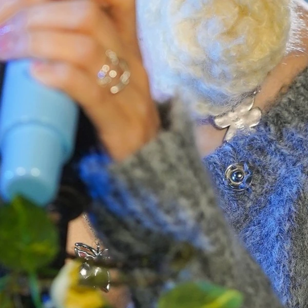 Top Photo Full of Jeong Yein (Lovelyz) Love