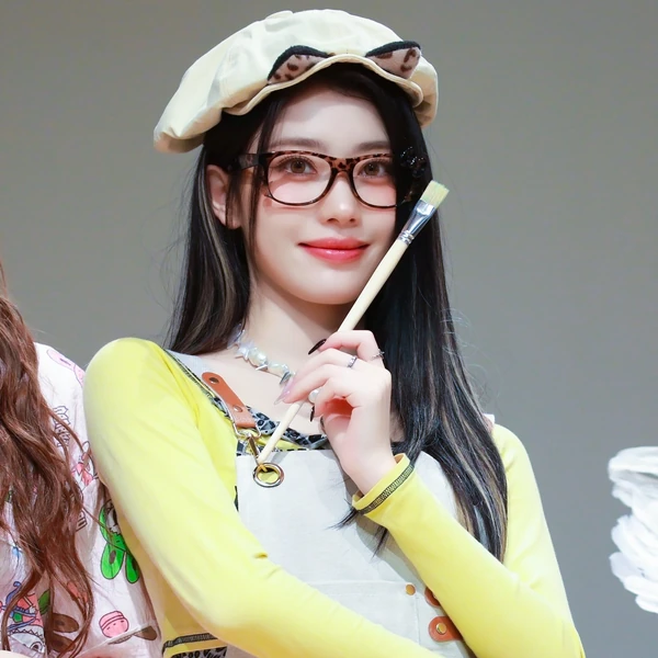 ファンが選んだシャオティン (Kep1er)最高の瞬間