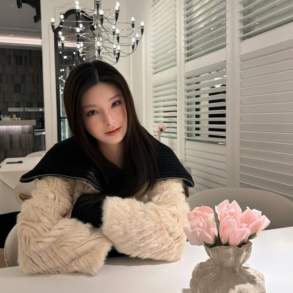 Today's Most Loved Yiren