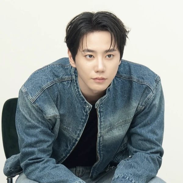 Top Photo Full of Lee Junyoung Love