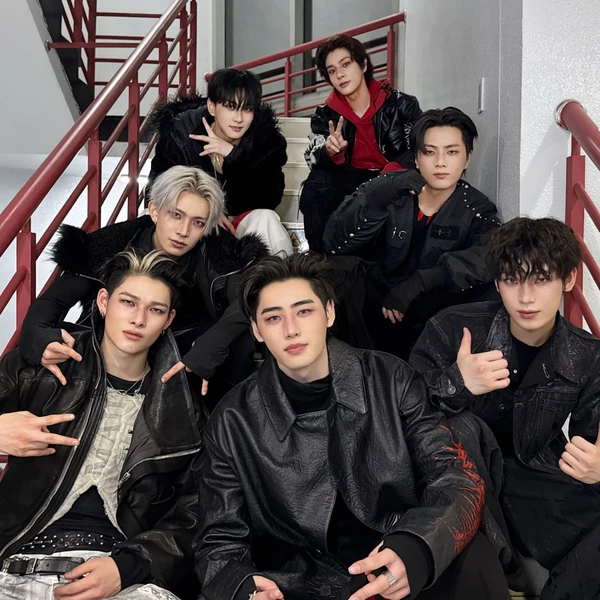 Penampilan ENHYPEN yang Paling Dicintai Hari Ini