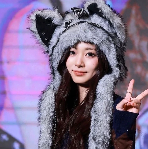 오늘 가장 사랑받은 쯔위 (TWICE)의 모습