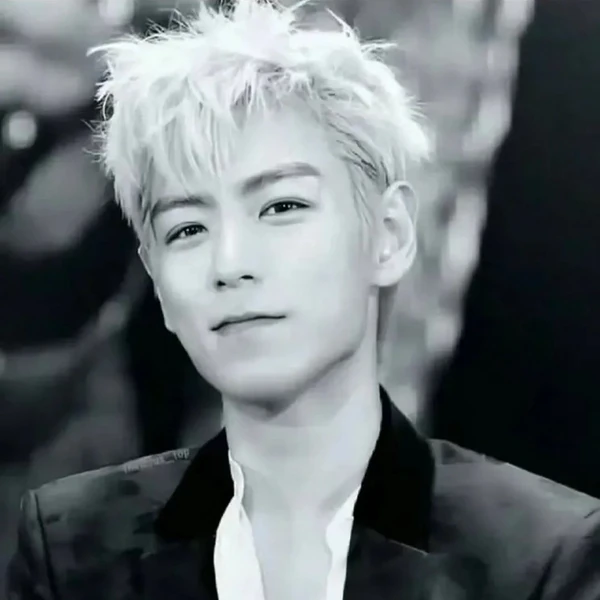 Foto Populer Penuh Cinta untuk T.O.P