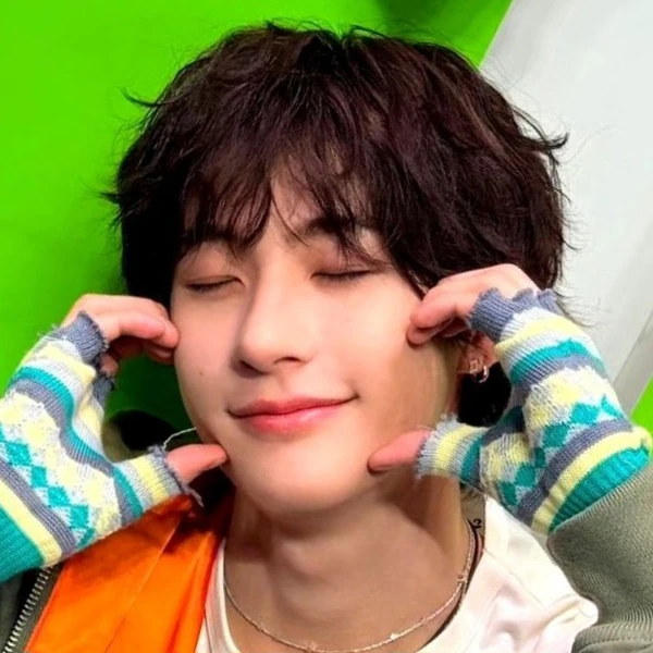 Top Photo Full of Anton (RIIZE) Love