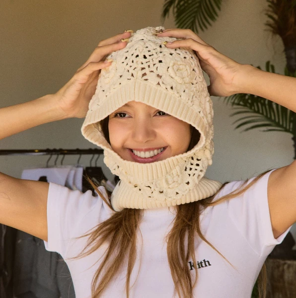 Momen Terbaik Lisa (BLACKPINK) Pilihan Penggemar