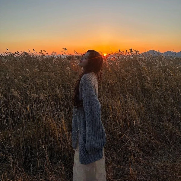 今日最受喜愛的Sana (TWICE)