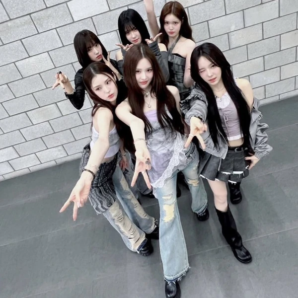 izna Fandom Community │ No.1 KPOP App CHOEAEDOL