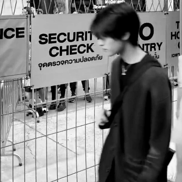 Today's Most Loved Aa (BUS)