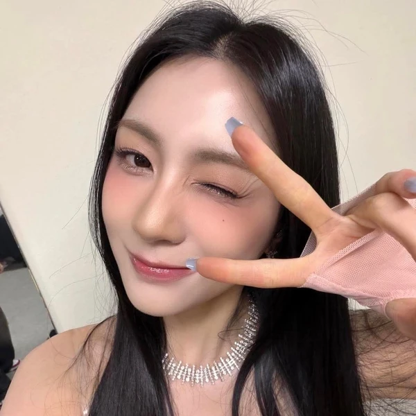 Today's Most Loved Oh Hayoung (Apink)