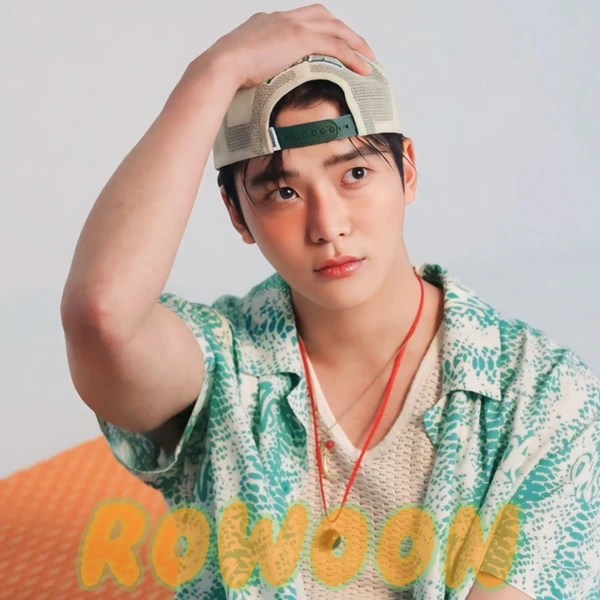 Foto Populer Penuh Cinta untuk Rowoon