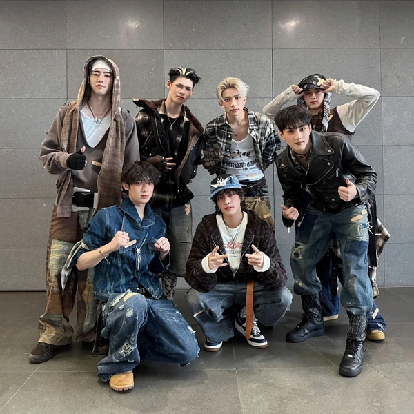 充滿粉絲愛意的ENHYPEN人氣照片