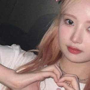 Today's Most Loved Rei (IVE)