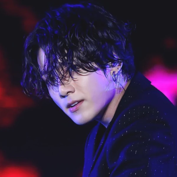 정국 (방탄소년단) 팬심 가득한 인기 사진