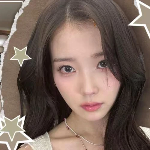 充滿粉絲愛意的IU人氣照片