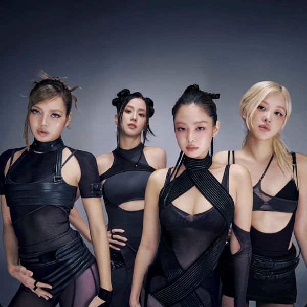 Top Photo Full of BLACKPINK Love