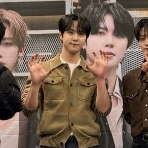 Foto Populer Penuh Cinta untuk WEi