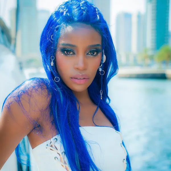 Top Photo Full of Fatou (Blackswan) Love