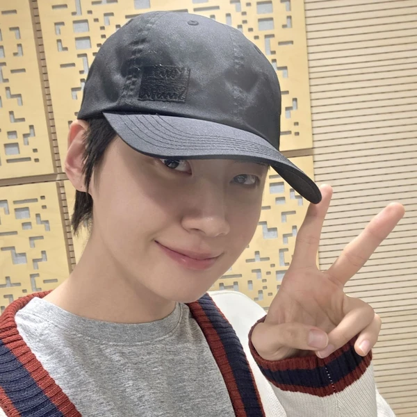 Today's Most Loved Lee Jinhyuk