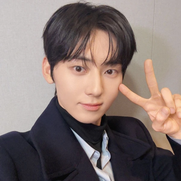Fans' Pick: Best Moment of Hwang Minhyun
