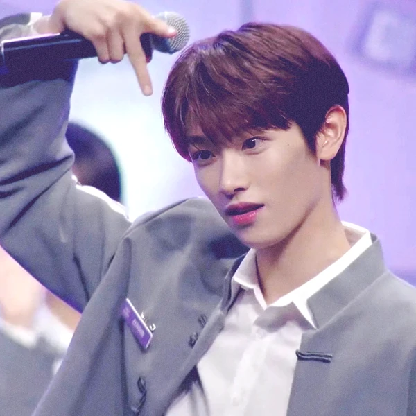 Today's Most Loved Chen Kaiwen