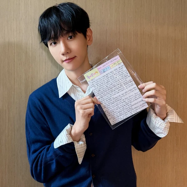 今日最も愛されたベクヒョン (EXO)の姿