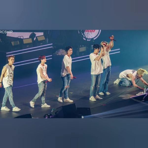 Foto Populer Penuh Cinta untuk iKON