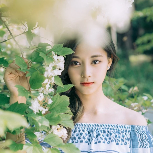 오늘 가장 사랑받은 쯔위 (TWICE)의 모습