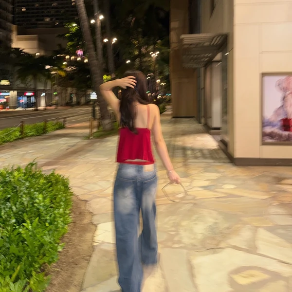 Today's Most Loved Julie (KISS OF LIFE)