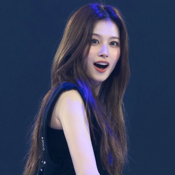 Top Photo Full of Sana (TWICE) Love