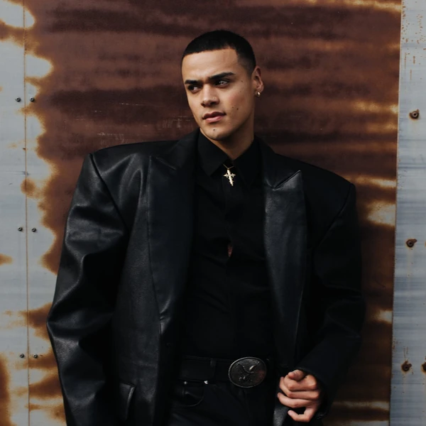 Today's Most Loved Drew (SANTOS BRAVOS)