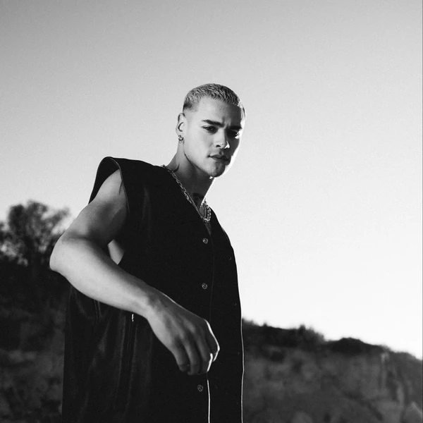 Today's Most Loved Drew (SANTOS BRAVOS)