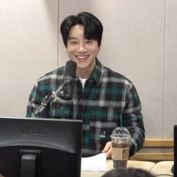 Today's Most Loved Hwang Chiyeol